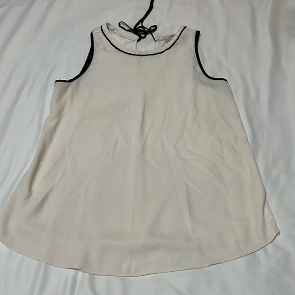 Loft Cream/Black Trim Tank - Picture 1 of 4